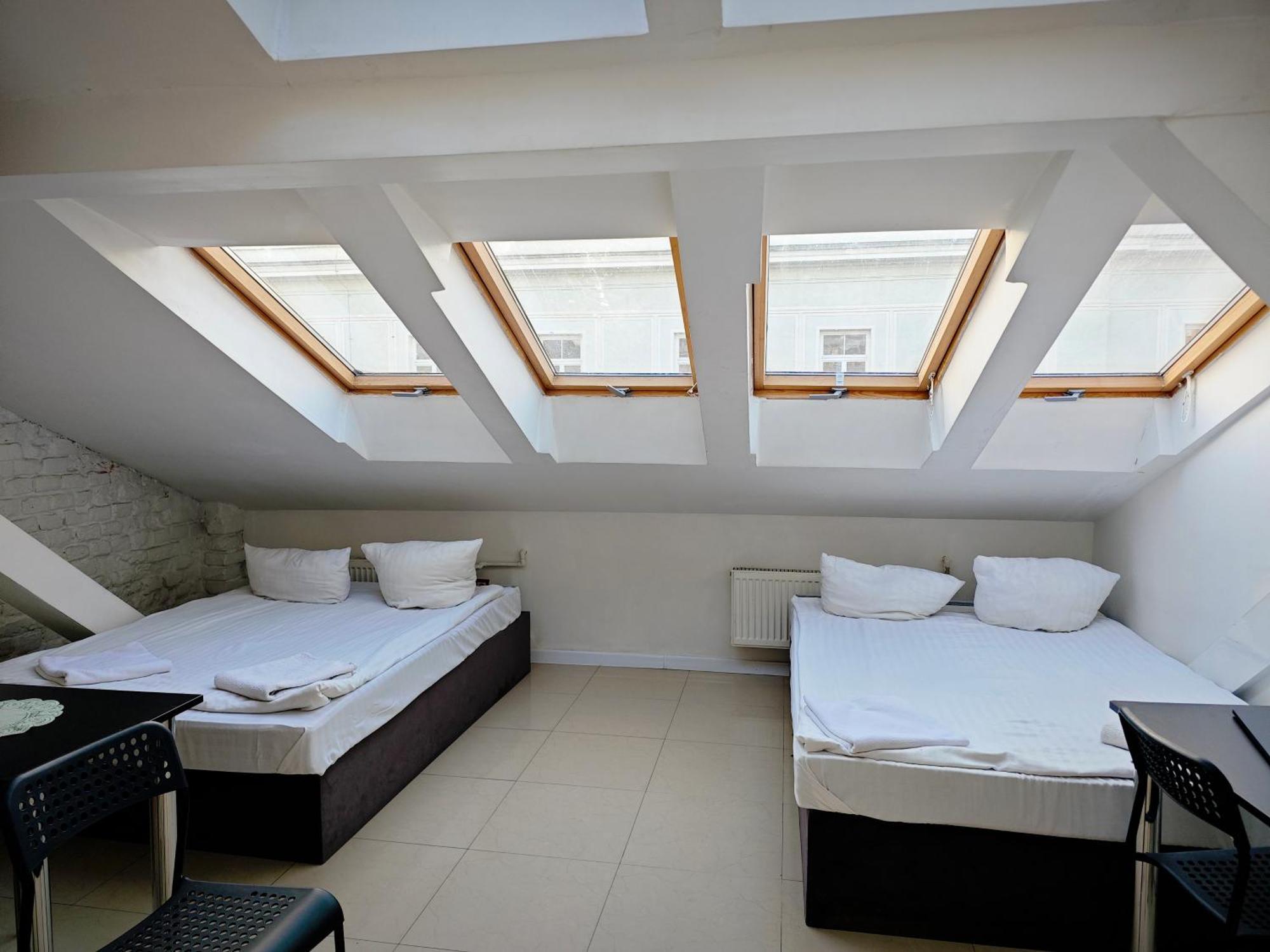 Apartamenty Hoza Attic Studio Warsaw Bilik gambar