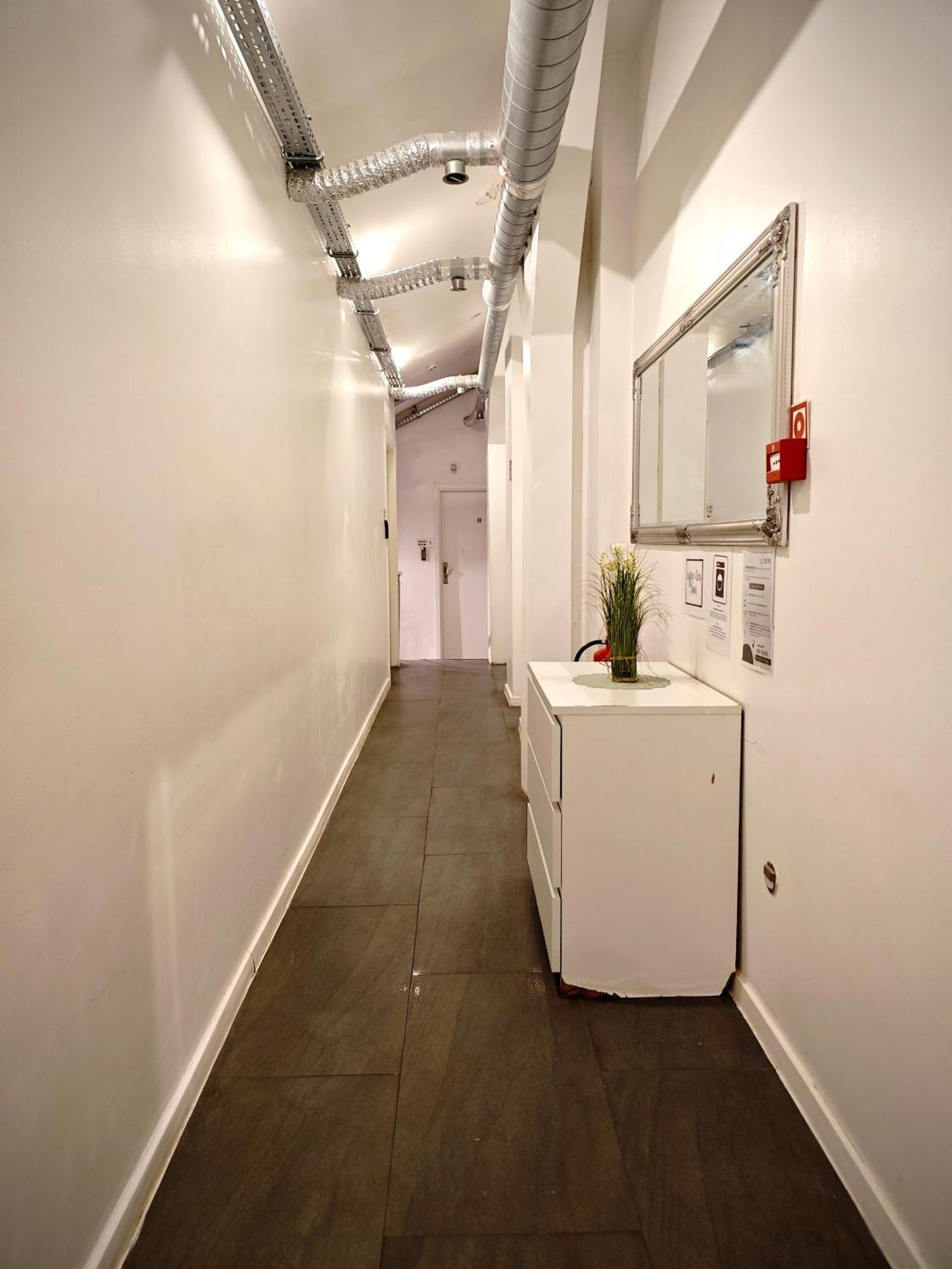 Apartamenty Hoza Attic Studio Warsaw Luaran gambar